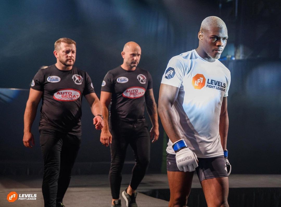 Cours de MMA adulte chez Davinci Fighting à Evere, Bruxelles